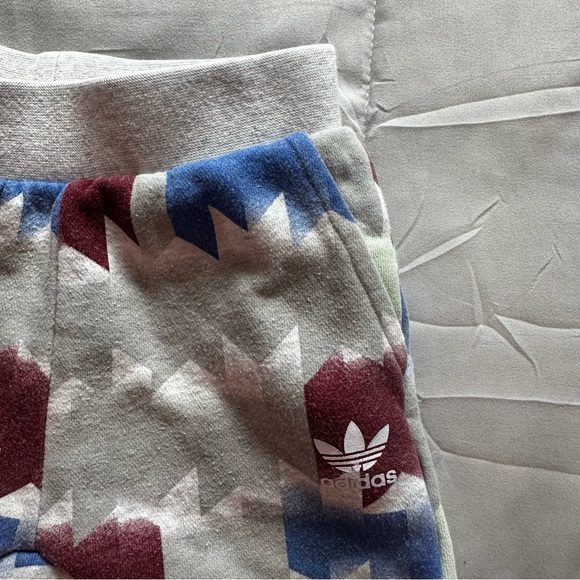 Adidas Toddler Set Size 12-18 Months - Picture 6 of 9